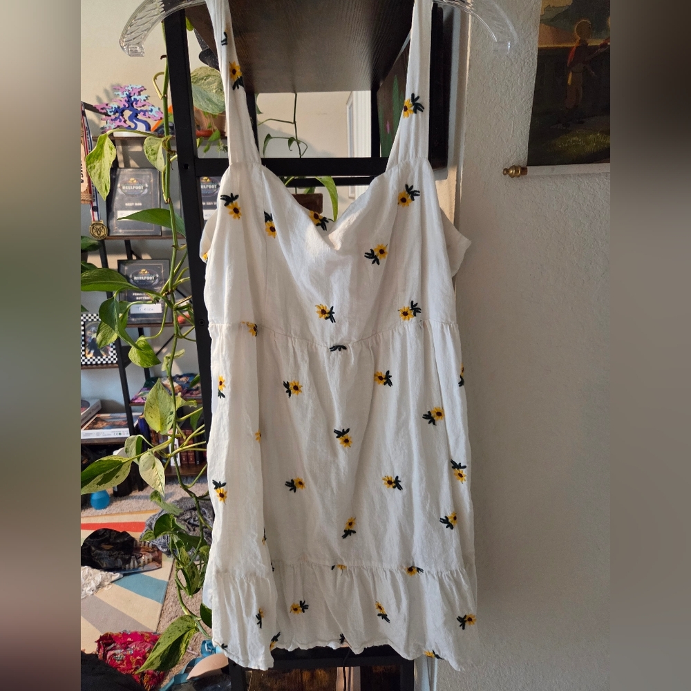 Rewind White Dress with Yellow Floral Accents